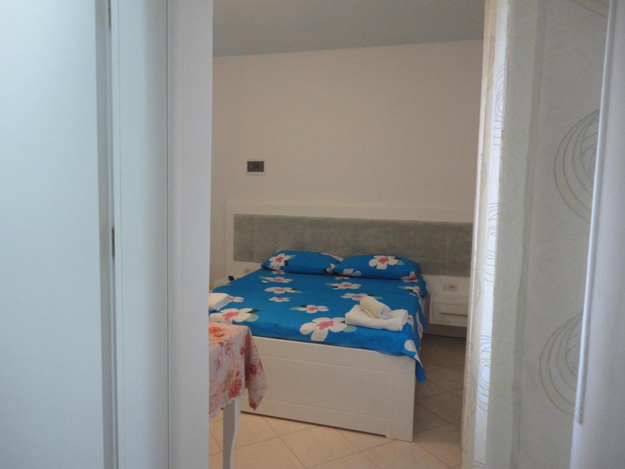 Oruci Apartments Ksamil Exterior foto