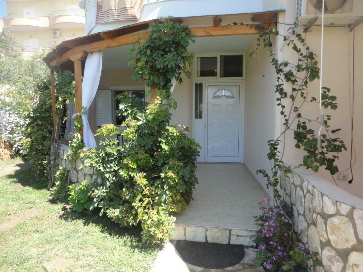 Oruci Apartments Ksamil Exterior foto